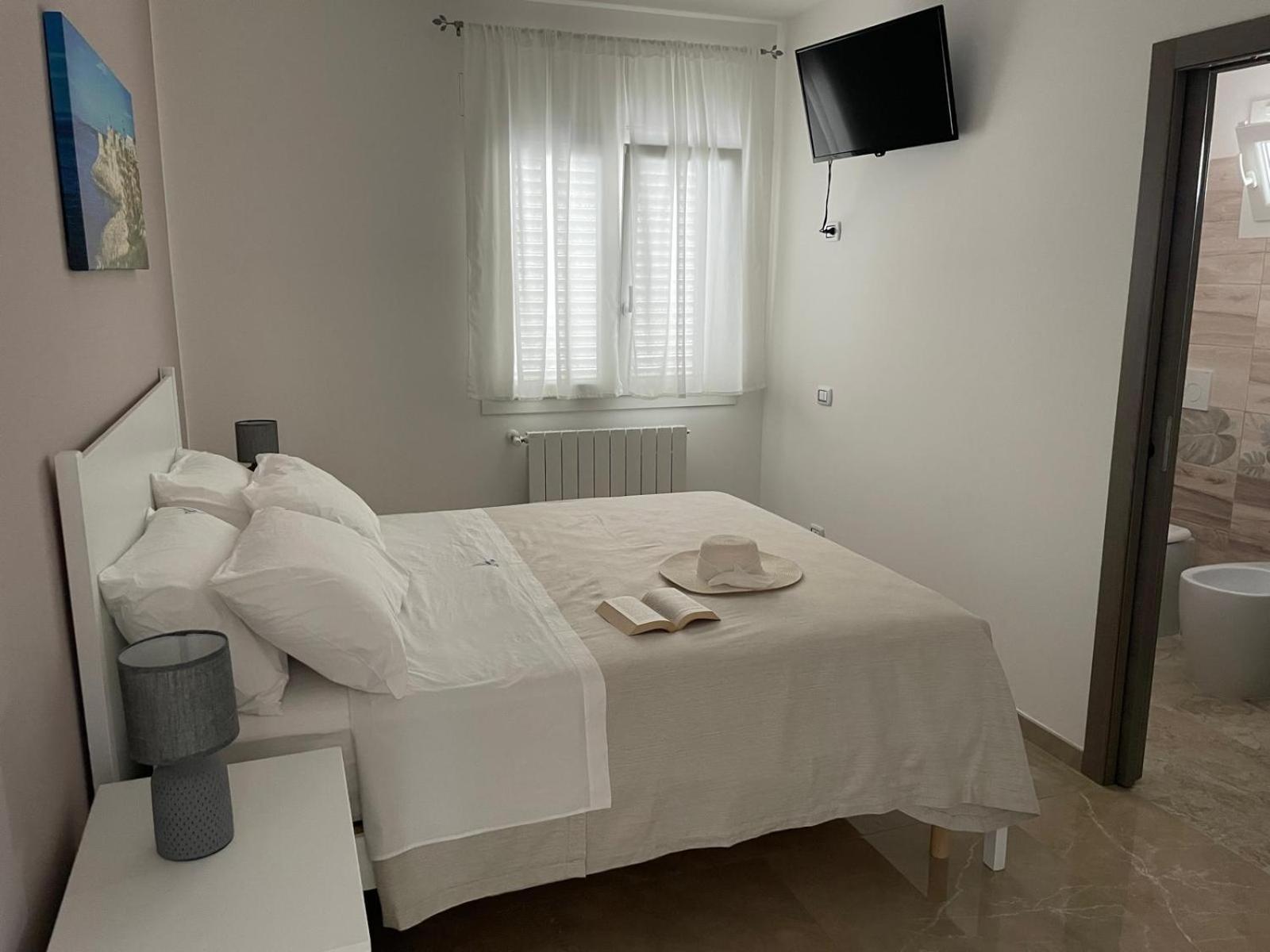 세르피냐노 Le 2 Vele B&B 외부 사진